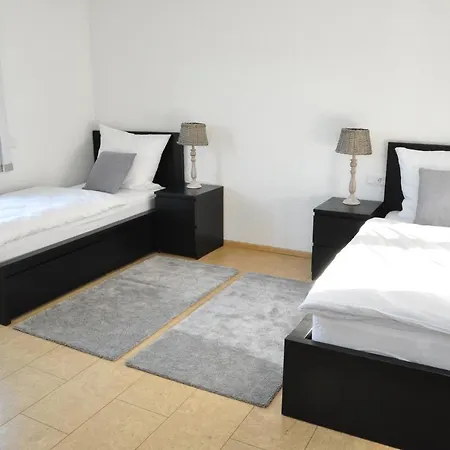N37 -modern eingerichtete Zimmer in ruhiger Lage Aldingen  Exterior foto
