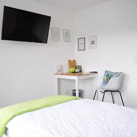 N37 -modern eingerichtete Zimmer in ruhiger Lage Aldingen  Exterior foto
